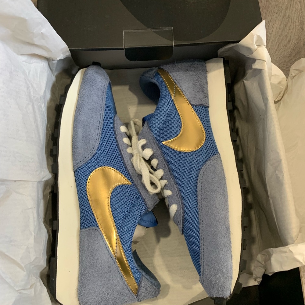 Nike Women's Sneakers